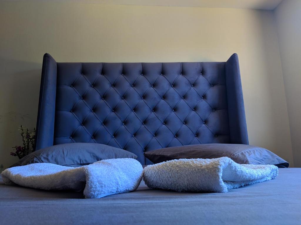 Postel nebo postele na pokoji v ubytování LANDR House