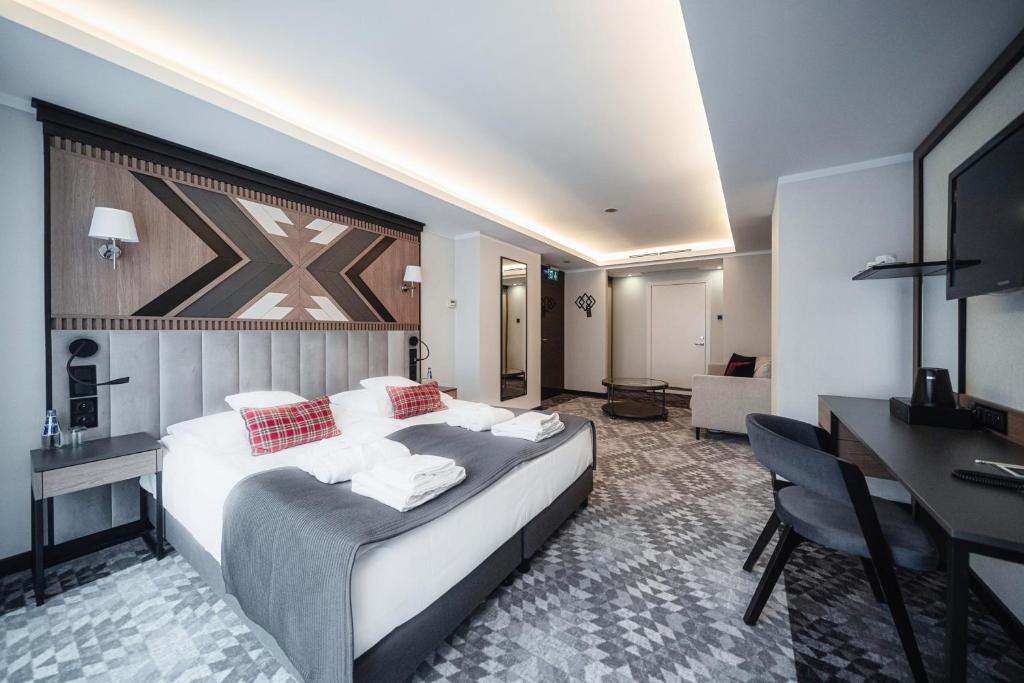 
Standard Double Room with King size bed
