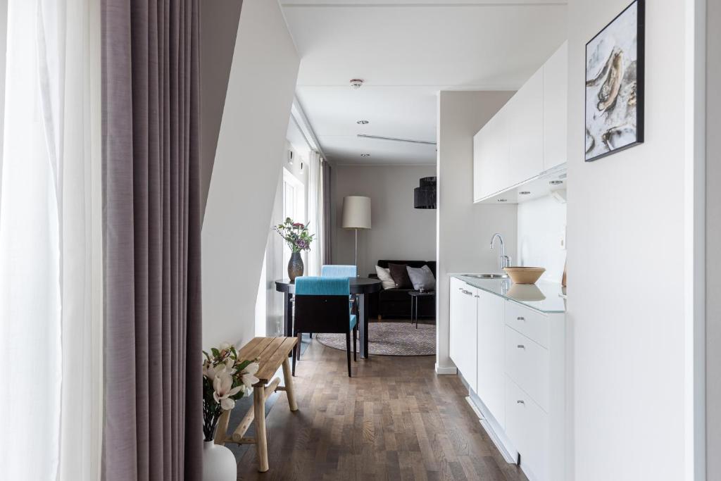 Finn Apartments - Habitación Familiar Con Balcón