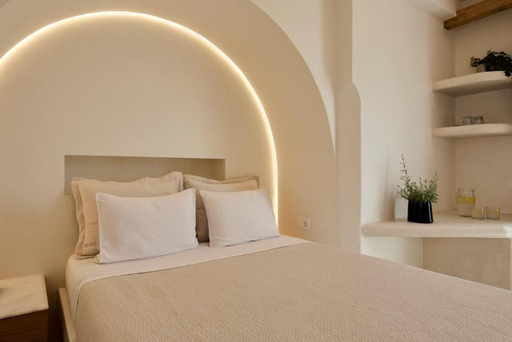 Кровать или кровати в номере Hermes Hotel