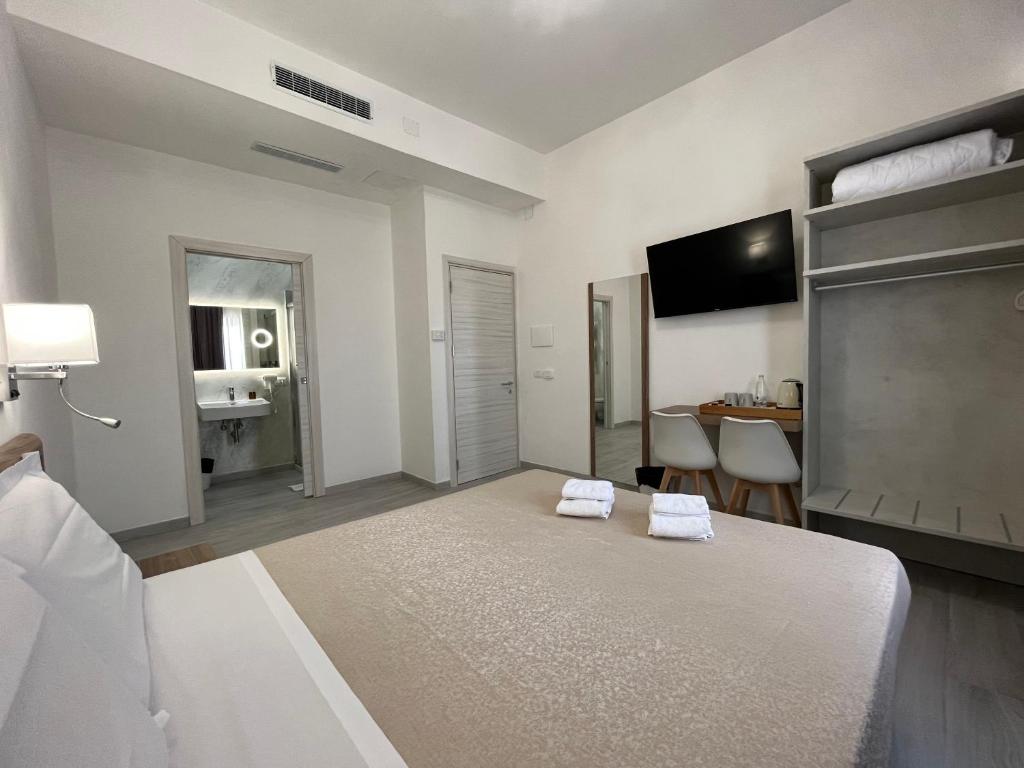 Telewizja i/lub zestaw kina domowego w obiekcie Hotel Ester