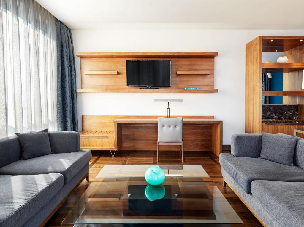 Metropol Palace, Belgrade - Park Suite