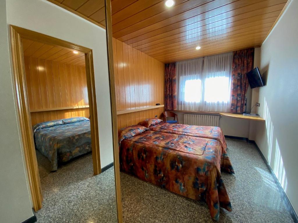 Hotel Sant Antoni - Family Superior Room