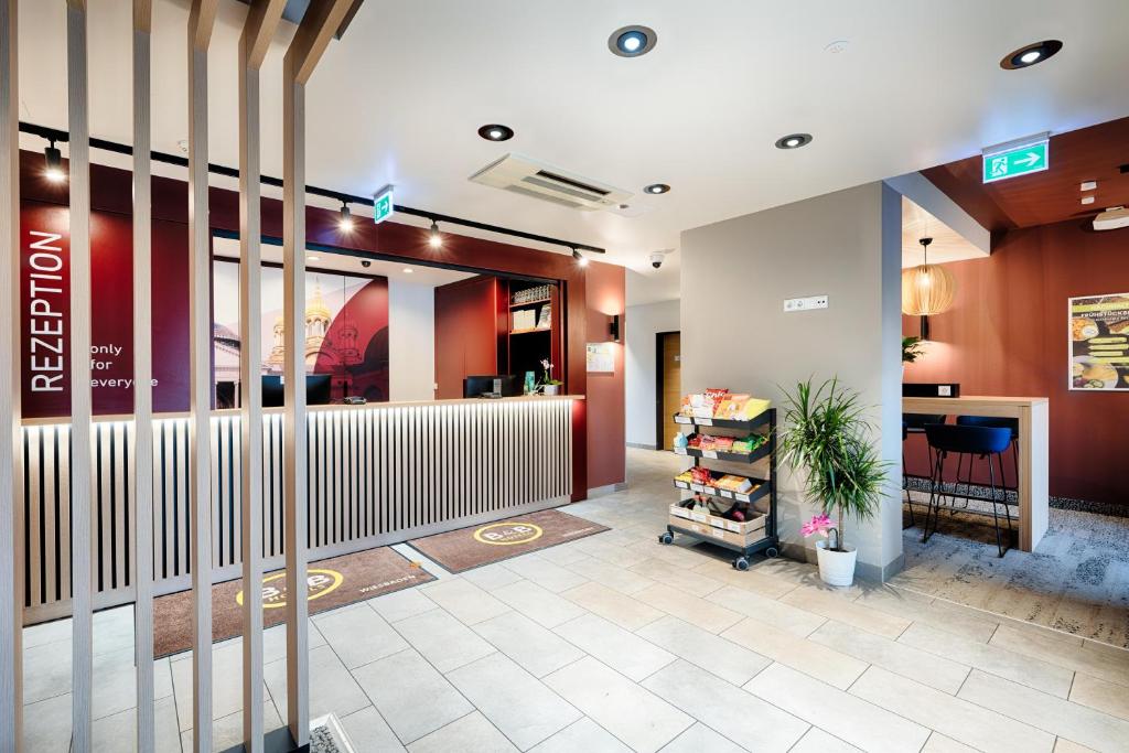 Vstupní hala nebo recepce v ubytování B&B HOTEL Wiesbaden-Hbf