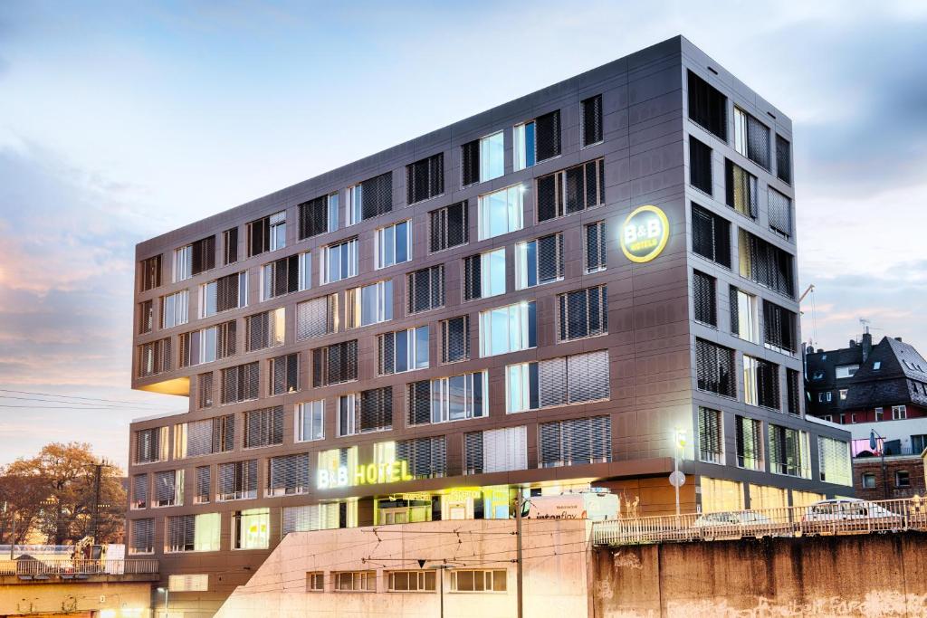 Byggnaden som hotellet ligger i