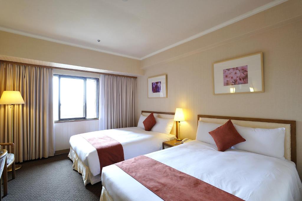 Hotel Riverview Taipei - 