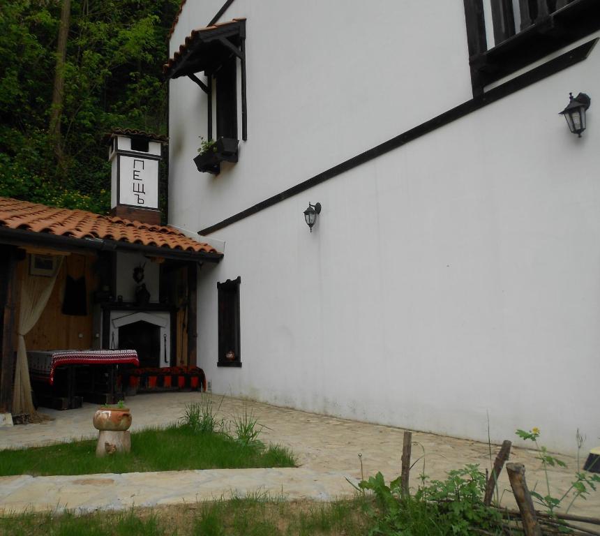 Budova, kde se the country house nachází