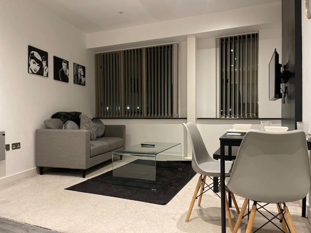 Augustus House 1 Bedroom Apollo Suite, Bradford (updated prices 2024)