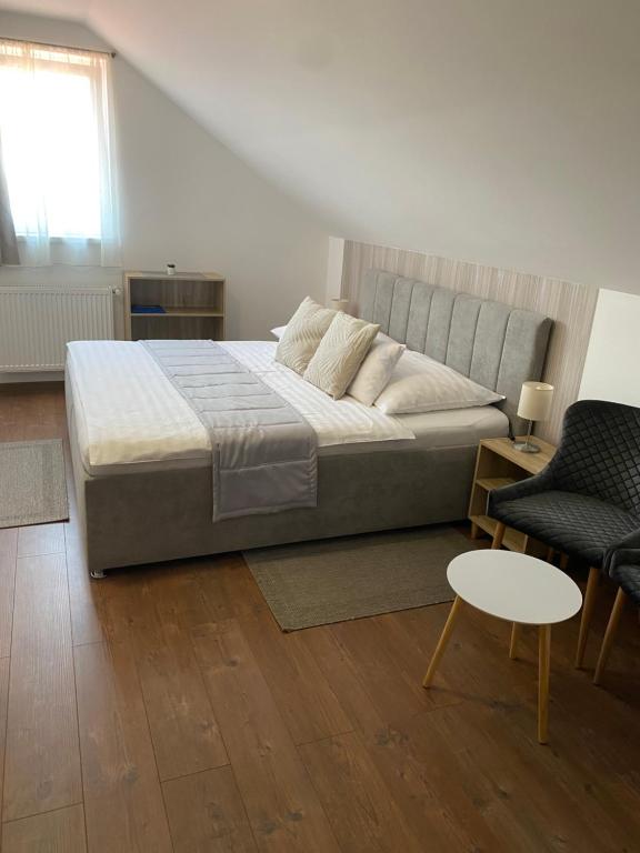 Postel nebo postele na pokoji v ubytování Riviéra Apartmanok