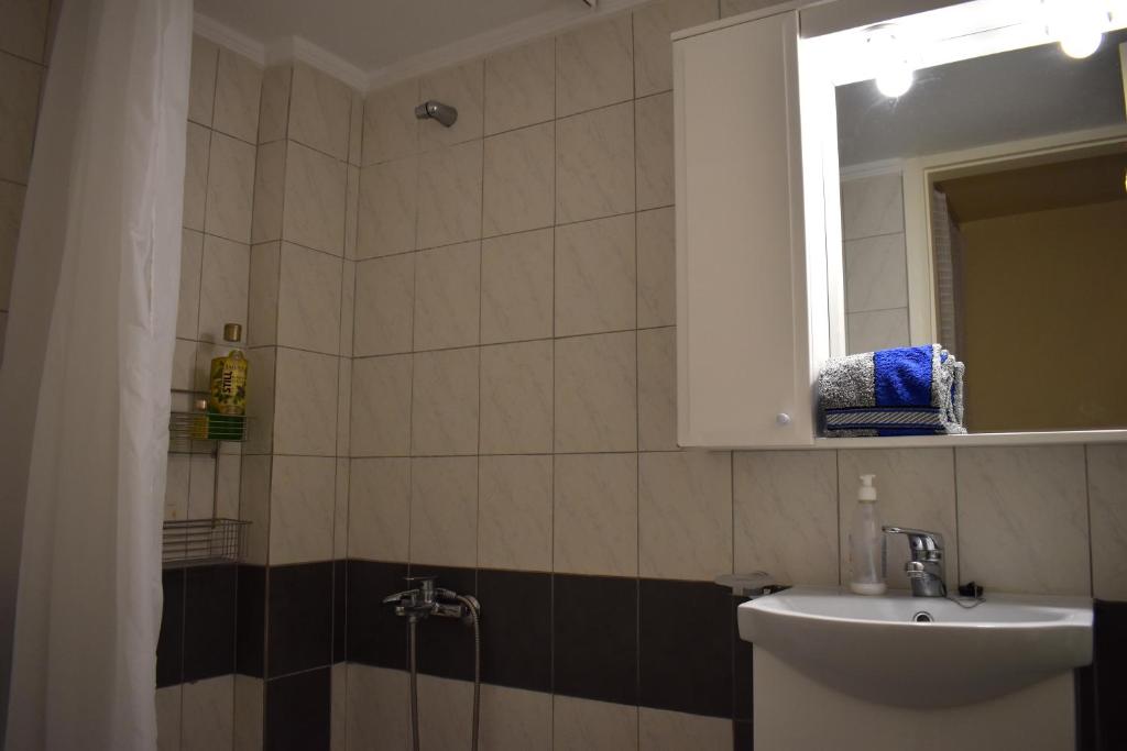 Koupelna v ubytování Central apartment in Nea Kallikratia
