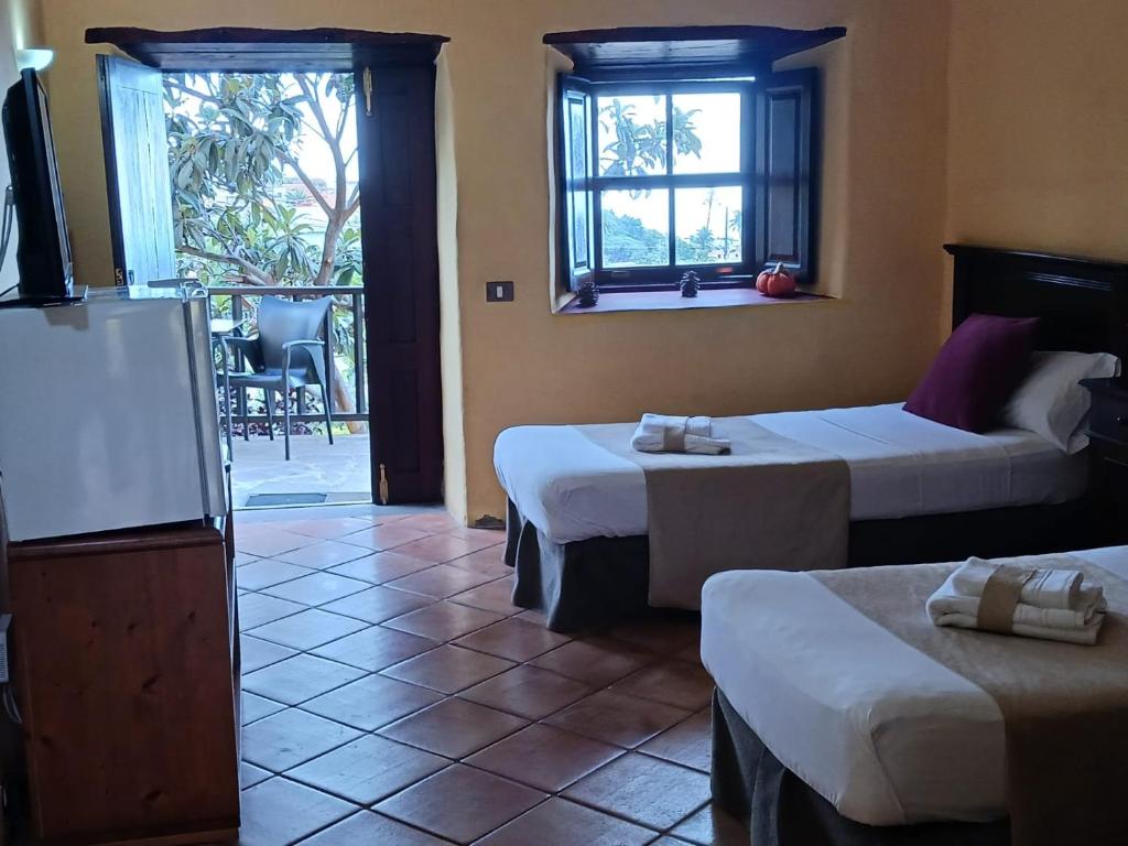 Hotel Rural La Raya 1866 - Twin Room With Terrace