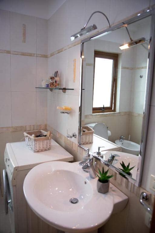 Central Perks Apartment - Image 8