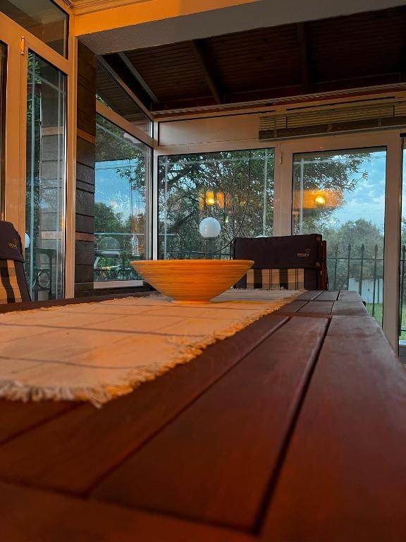Postel nebo postele na pokoji v ubytování THEOHARIS SUMMERHOUSE