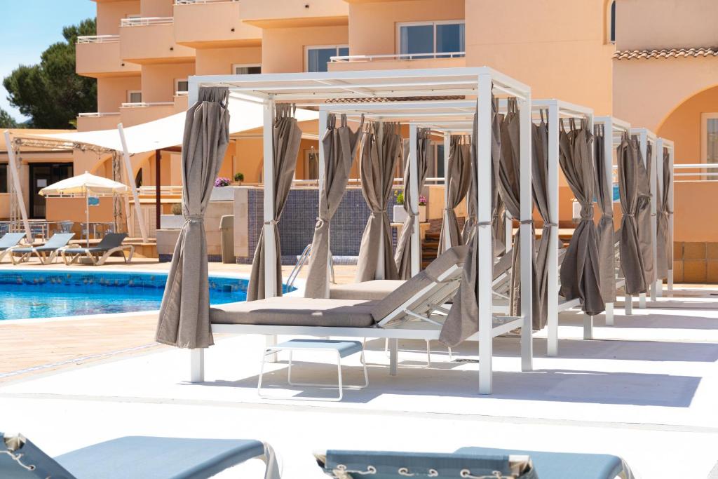Rosamar Ibiza Hotel Adults Only, San Antonio – Updated 2023 ...