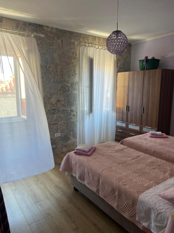 Devivi Apartments - 11