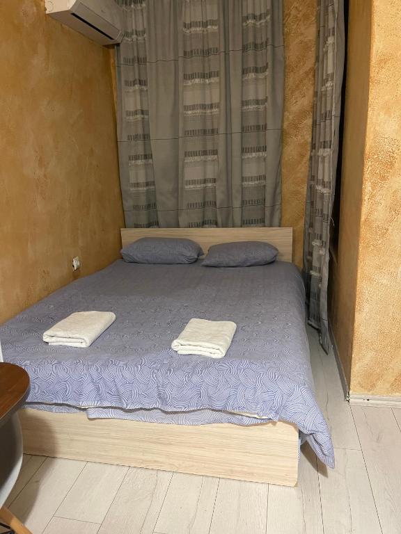 Colonel apartment 955