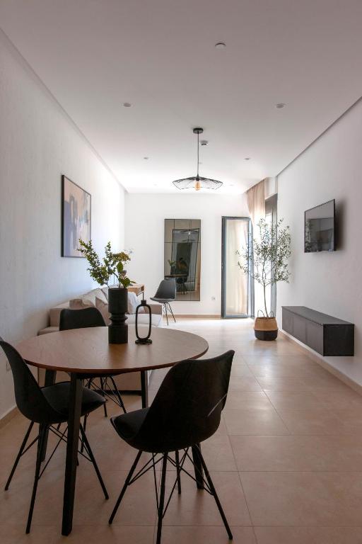 TV a/nebo společenská místnost v ubytování Soho Suites