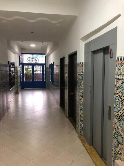 Afbeelding uit fotogalerij van view apartments larache in Larache