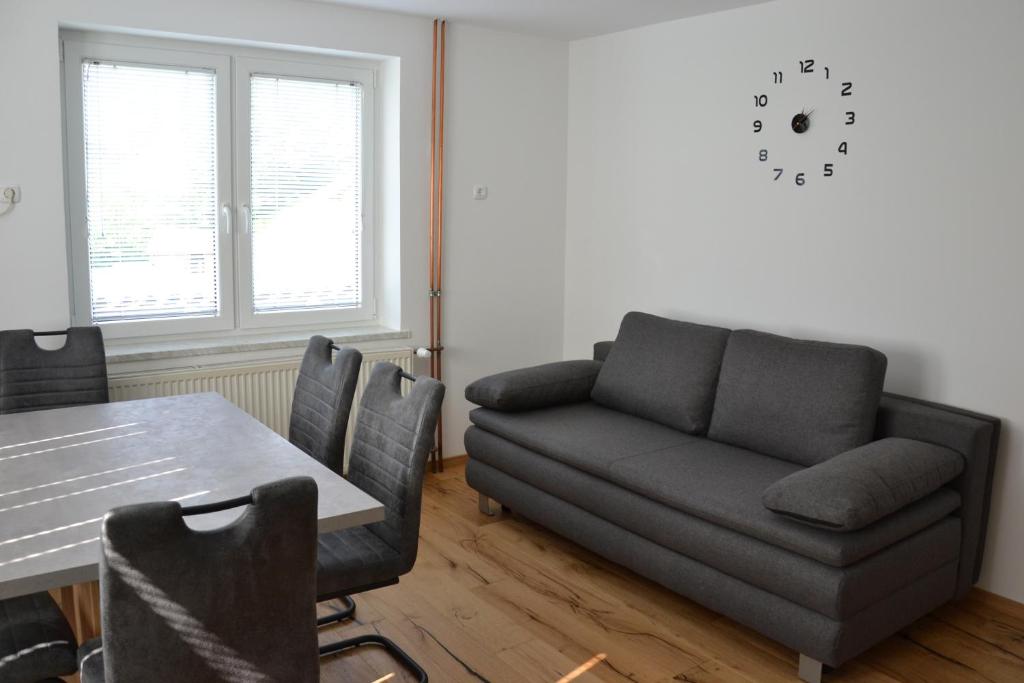 Posezení v ubytování Apartma ob potoku