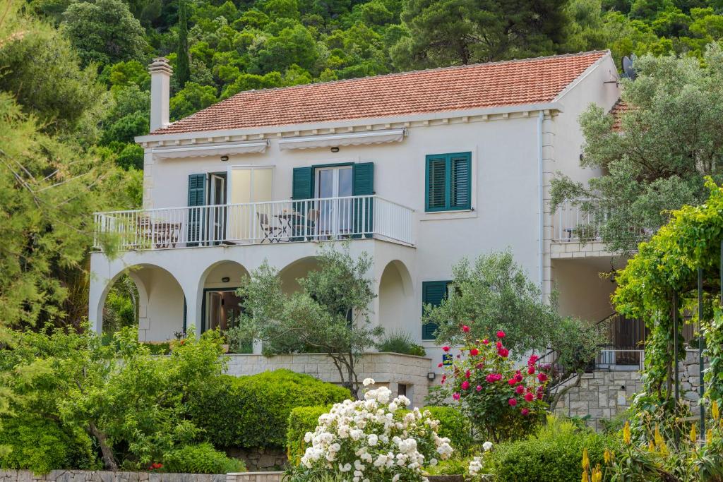 Zahrada ubytování Apartments Mirjana Mljet