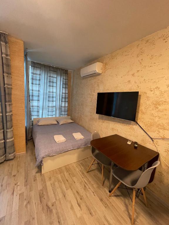 Colonel apartment 947