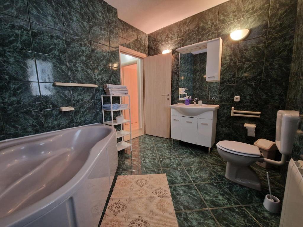 Apartments and room Suza - 6