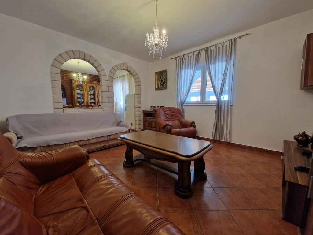 Apartments and room Suza - 10