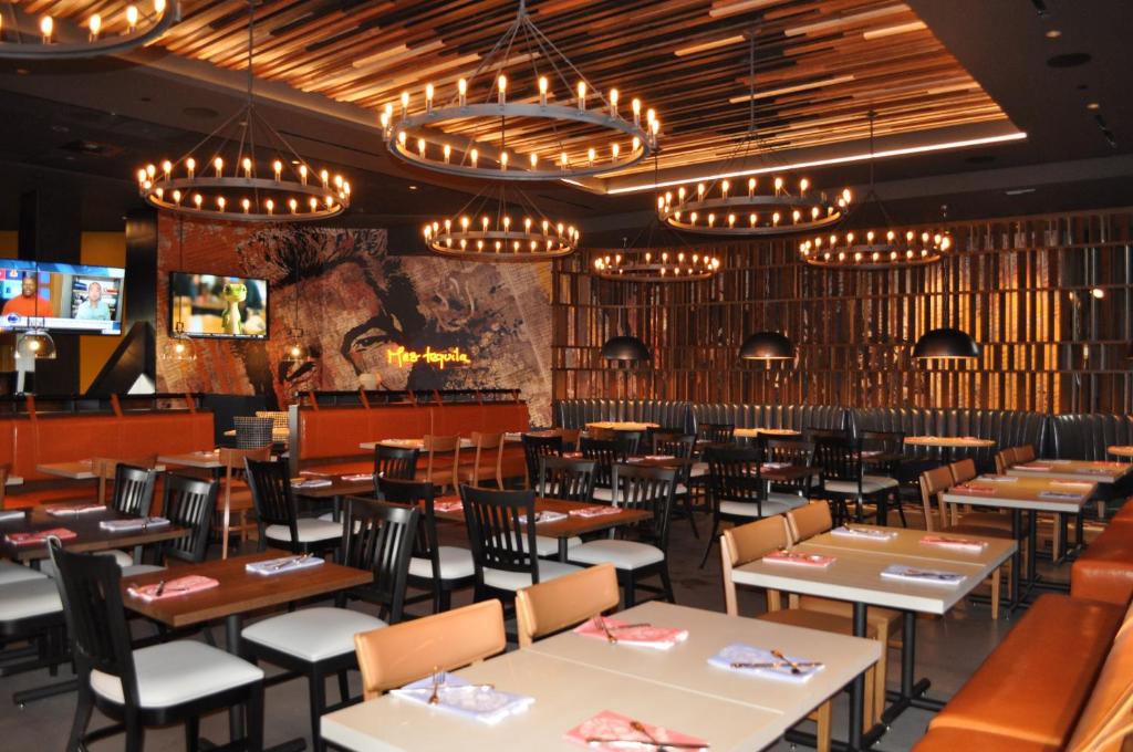 Ein Restaurant oder anderes Speiselokal in der Unterkunft Harrah&#39;s Casino &amp; Hotel Council Bluffs 