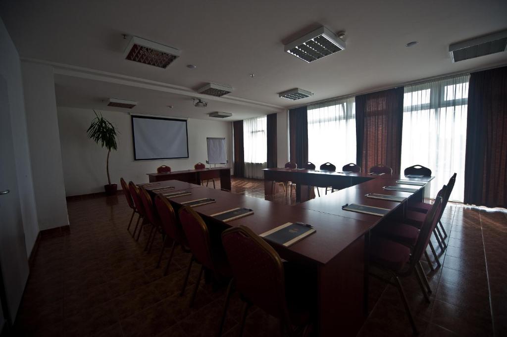 Canada Hotel Budapest - Resim 41