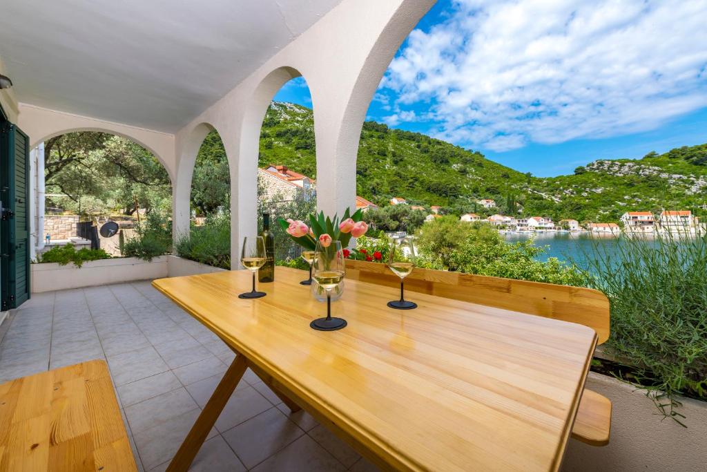 Příroda nedaleko apartmánu