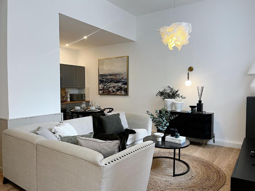 A seating area at Todmorden Town Centre Apartment