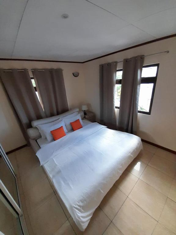 Maison L'Horizon - Two-Bedroom Apartment