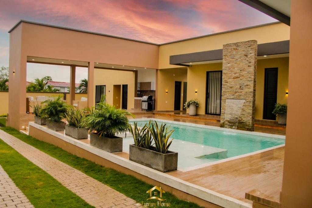 Villa LUXURY HOUSE, Barranquilla, Colombia