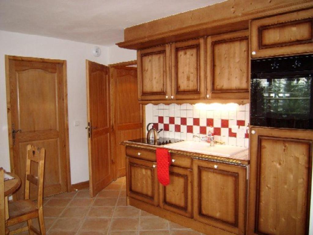 Kuchyňa alebo kuchynka v ubytovaní Appartement Crest-Voland, 3 pièces, 6 personnes - FR-1-733-129