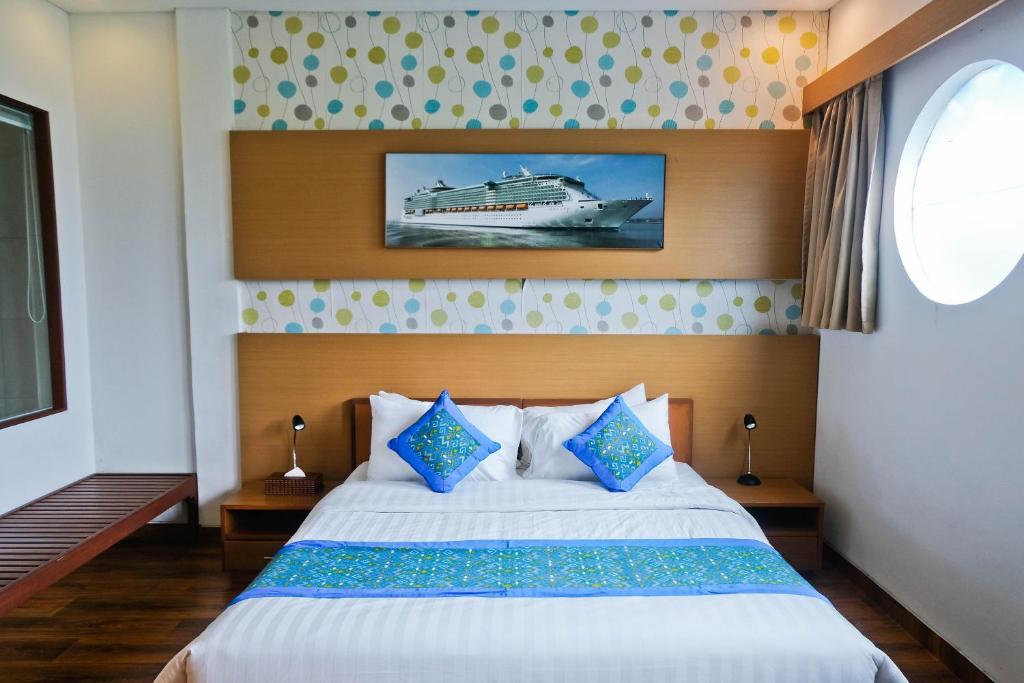 Graha Wiyata - Deluxe Double Or Twin Room