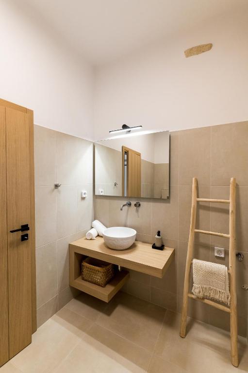 Koupelna v ubytování Amvikas suites-Sitia, by Comfortbnb