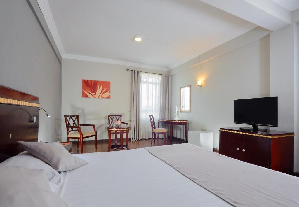 Gold Crest Hotel - Habitación Estándar