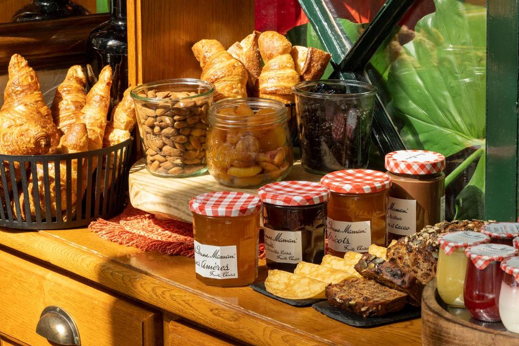 Hôtel Des Marronniers - Resim 12