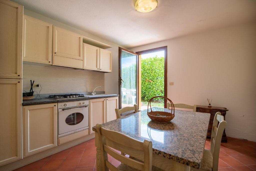 Tenuta La Cella Trebbiano, Arezzo (updated prices 2024)