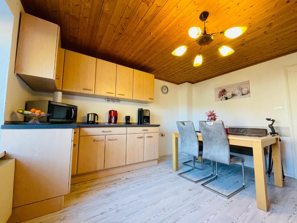 Kuchyň nebo kuchyňský kout v ubytování Ferienwohnung Bosruckblick