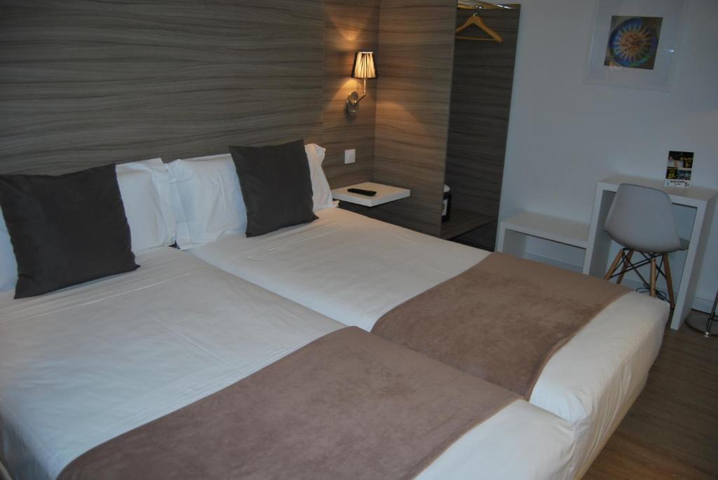 Hotel BESTPRICE Gracia - Resim 24