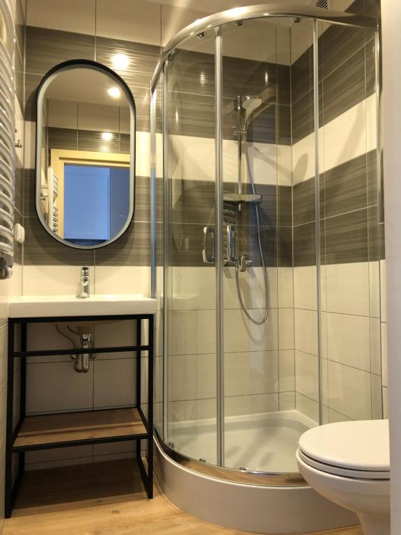 WILLA MAGNOLIA - Apartamenty i Pokoje SPRZĘT DO POŁAWIANIA BURSZTYNU -wodery, podbieraki, latarki UV - POKÓJ ZABAW- ROWERY - KAWA Z EKSPRESU - 15