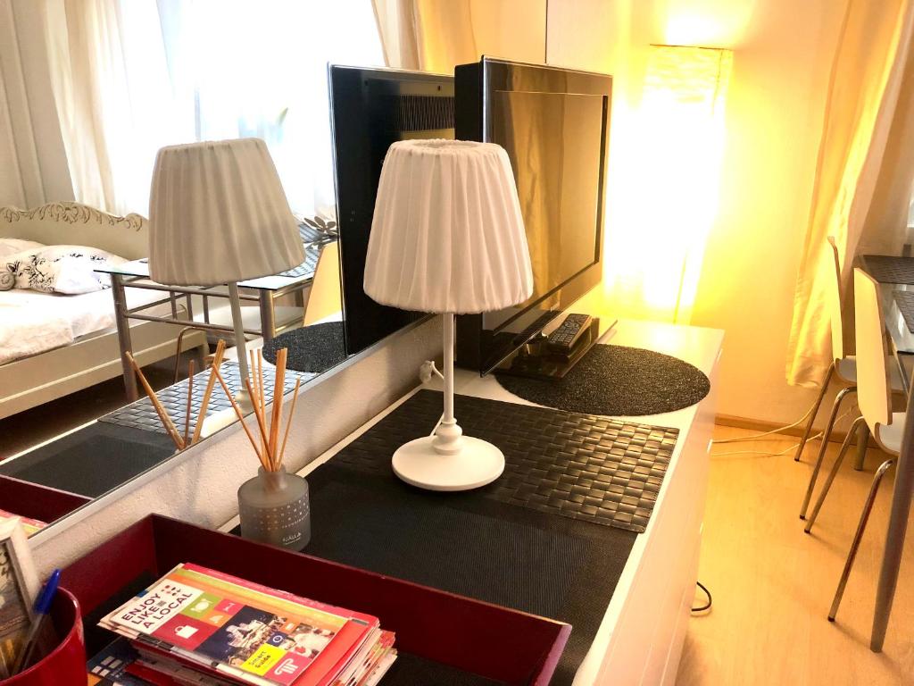 Posezení v ubytování Sweet home 40 City Center Punavuori