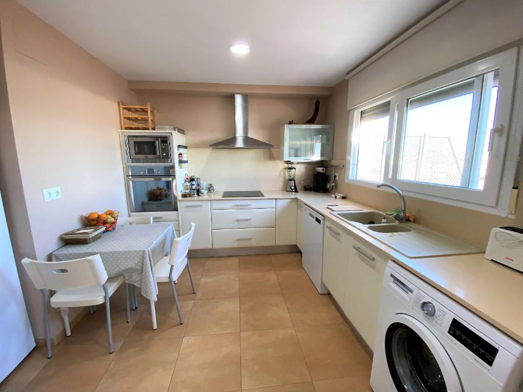 Kuchyň nebo kuchyňský kout v ubytování Peniscola Centro Luxury