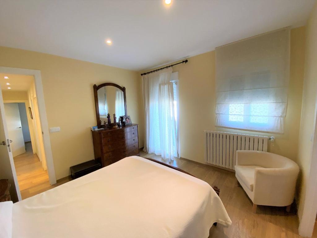 Postel nebo postele na pokoji v ubytování Peniscola Centro Luxury