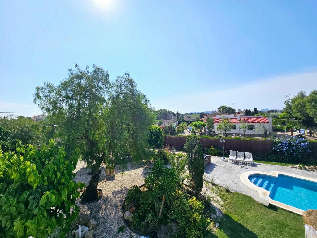 CHALET ALICANTE Sol y Luz, San Vicente del Raspeig, Spain ...