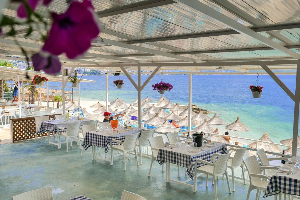 Oceanic Overview Suites - Image 5