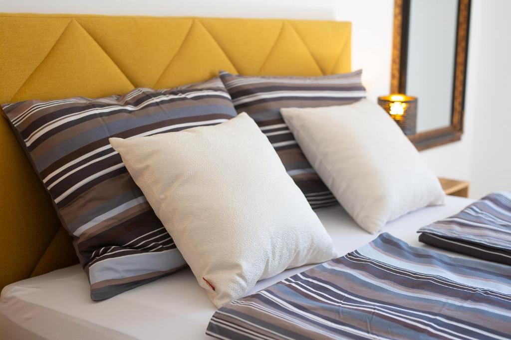 Postel nebo postele na pokoji v ubytování Rooms Salvia