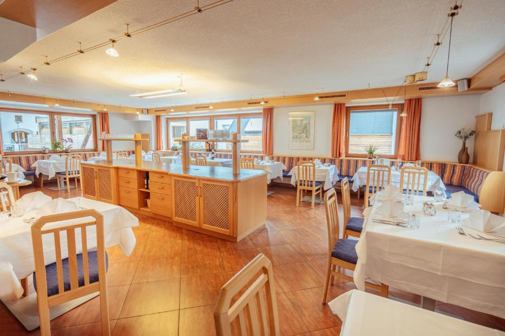 Restaurace v ubytování Hotel Gesser