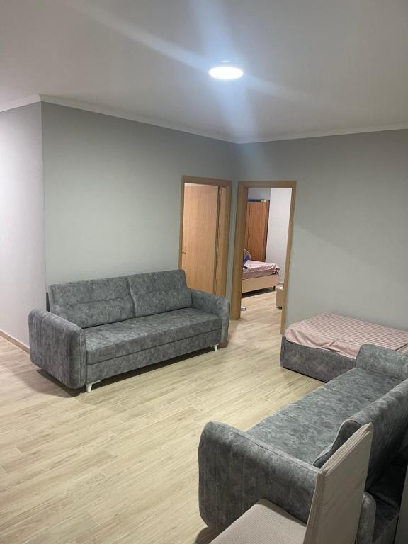 Cheap 2+1 apartment, 10 meters from beach - Imazhi 8